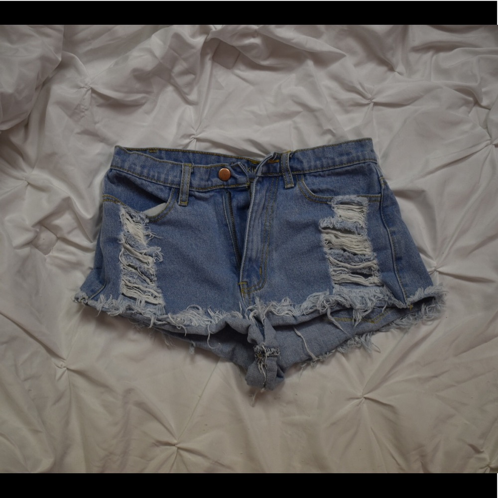 Short shorts